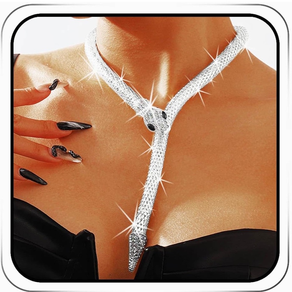 Rhinestone Snake Necklace Bendable Choker
 Silver serpenti